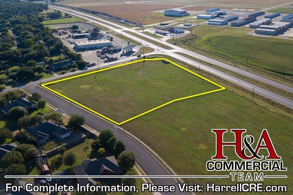 West Highway 84 and Harris Creek Road, Waco, TX 76657